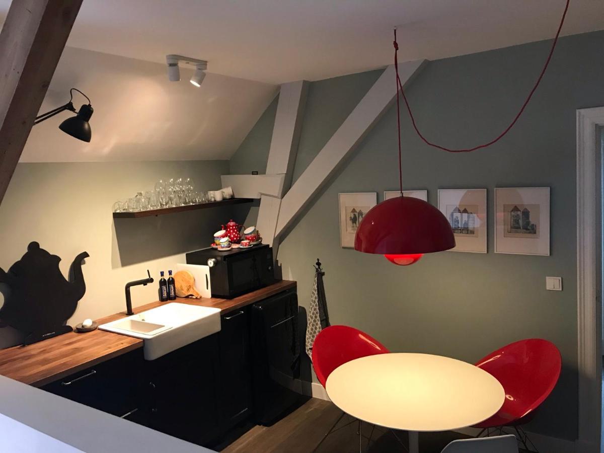 B&B Logeren Bij De Burgemeester Stad aan 't Haringvliet Zewnętrze zdjęcie
