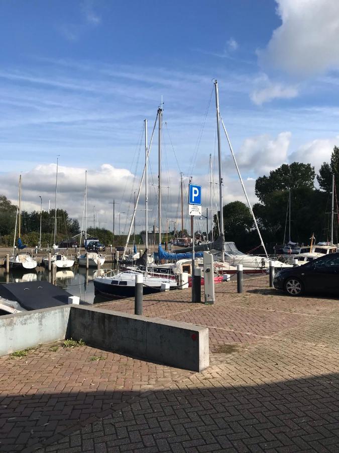B&B Logeren Bij De Burgemeester Stad aan 't Haringvliet Zewnętrze zdjęcie